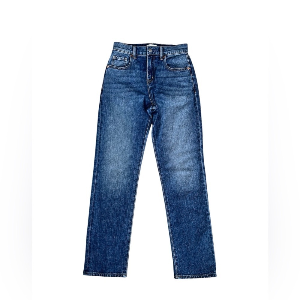 Evereve like new straight leg blue jeans size 24